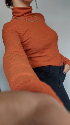 Polera Lovers en internet