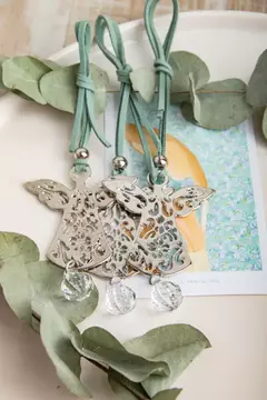 ANGELITO COLGANTE CON GAMUZA-apto souvenir - comprar online