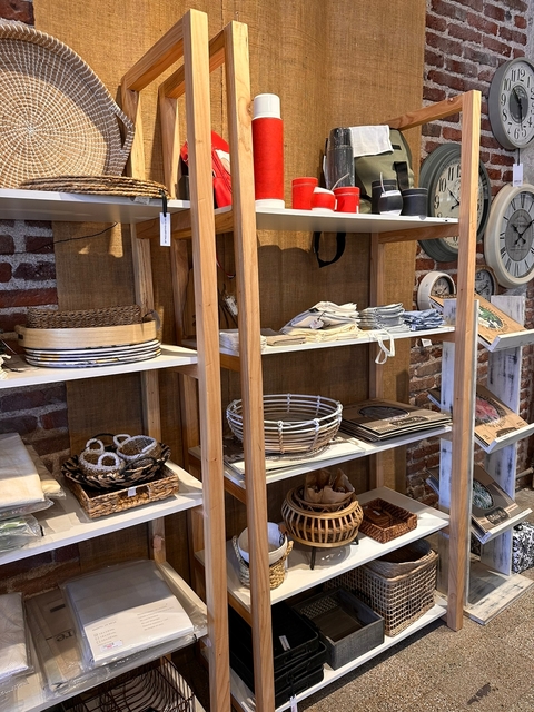 Estantería Ameli s/ Puertas