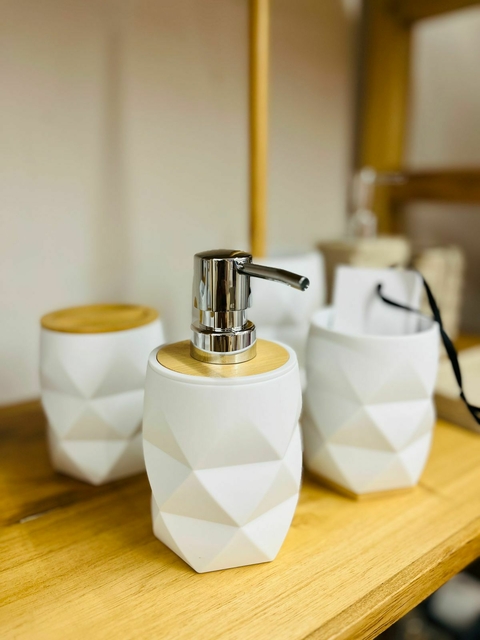 Set de baño acrílico blanco