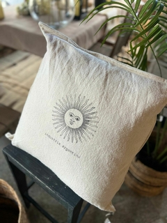 Almohadon Industria Argentina 60x60 en internet