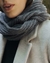 CUELLO INFINITO GRIS TOPO