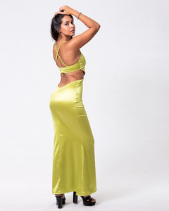 VESTIDO SARAY de saten espalda cruzada y descubierta en internet