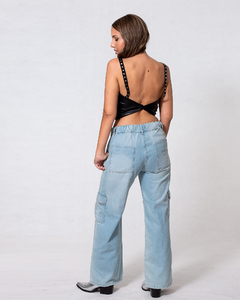 JEANS ANCHO CON PINZA M.A en internet