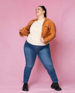 campera Claut con tachas en internet