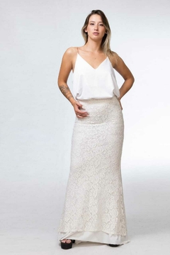 MUSCULOSA CON BRETEL DE STRASS en internet