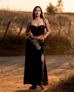 POLLERA MADY DE GASA CON TAJO - Adalgisa | Tienda de ropa