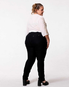Imagen de PANTALON DE BENGALINA 3 BOTONES