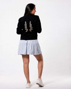 CAMPERA CORTE JEANS C/APLIQUE MARIA BACUR en internet