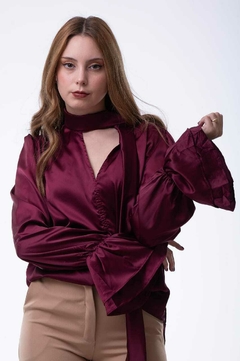 BLUSA C/LAZO en internet