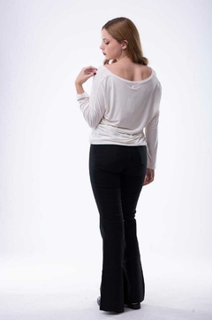REMERA LUCY C/APLIQUE en internet