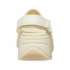 CROCS HIKER XSCAPE SANDAL VAINILLA D0017 (59) - tienda online