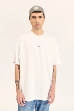 REMERA ELEMENT CORNELL NANO OVER B0565 (03)