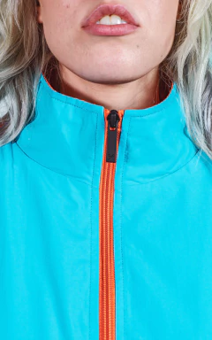 ROMPEVIENTO LUXO 1987 L0040
