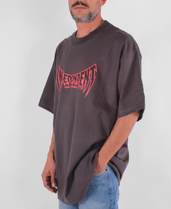 REMERA INDEPENDENT VOLTAGE SPAN 24/13438 (13) - comprar online