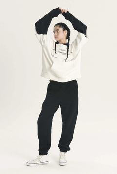 JOGGER UNISEX QUEEN JUANA F PERSIST QJ011 (02)