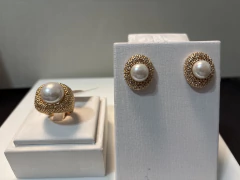 Conjunto de anel número 21 e brincos com pérola - comprar online