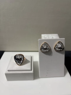 Conjunto Anel e Brincos Triangular Folheado Ouro e Rodio Branco