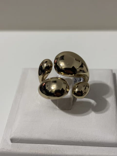 Anel com design orgânico folheado ouro número 24 - comprar online