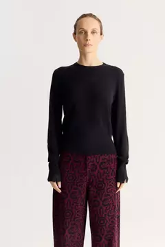 SWEATER BASIC