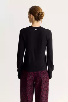 SWEATER BASIC en internet