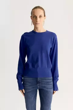 SWEATER BASIC
