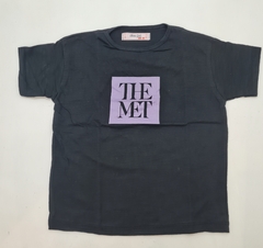 Remera The Met Negra