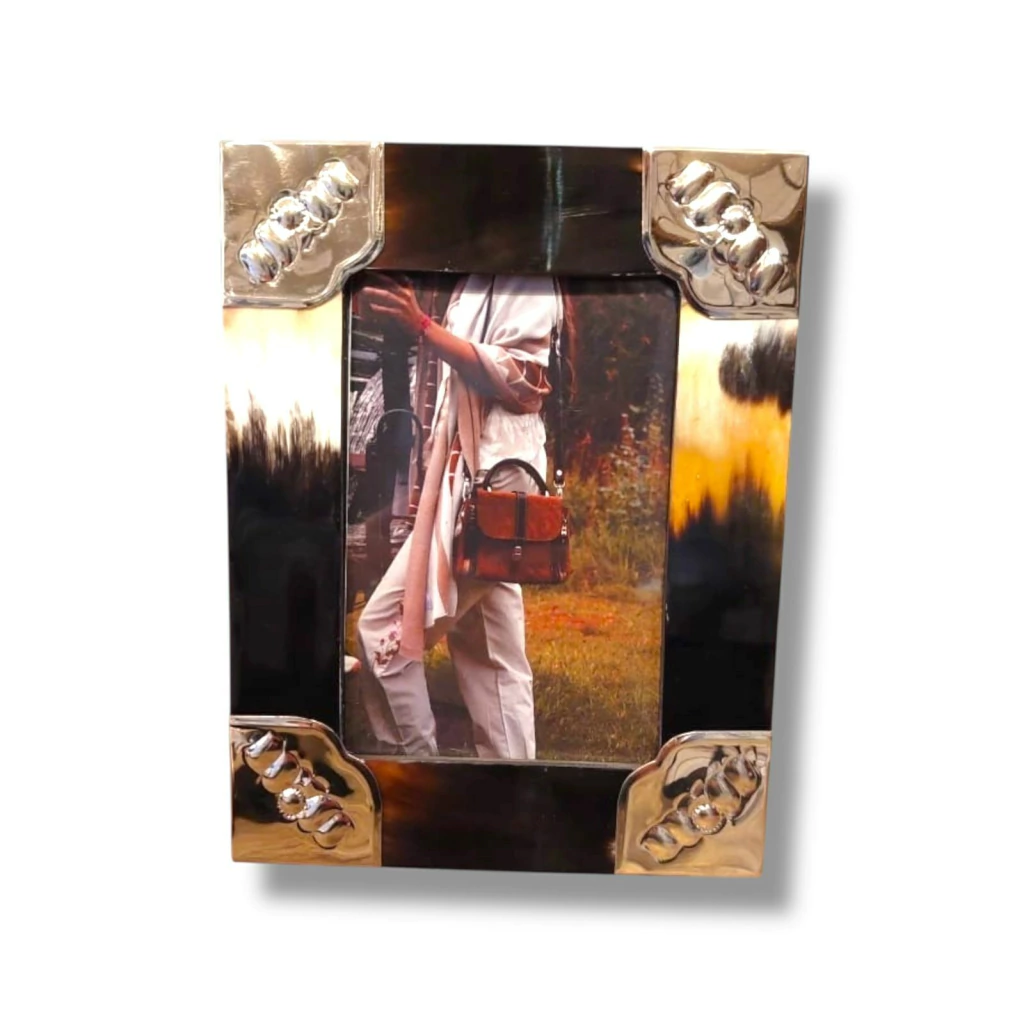 PORTARETRATO ALPACA CINCELADA 10X15CM