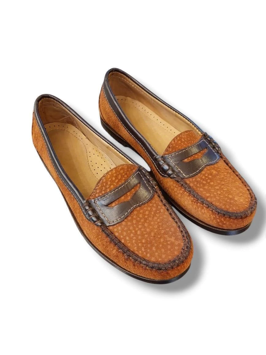 MOCASIN DE DAMA EN CARPINCHO