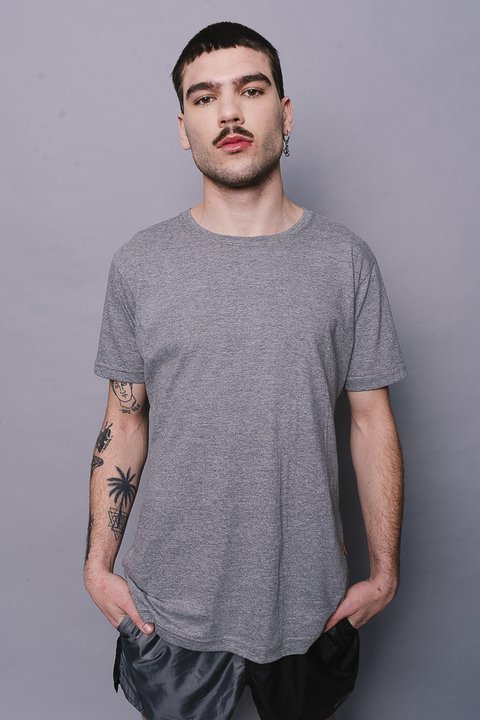 REMERA BOLIVIA COHEN GRIS
