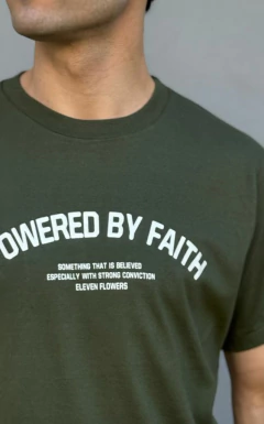 REMERA POWERED en internet