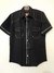 Camisa negra mangas cortas