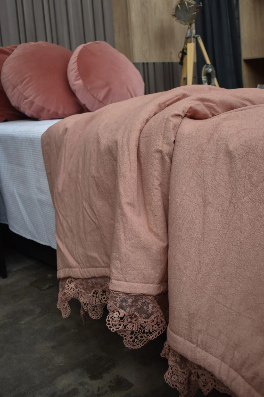 Linea CHANTILLY - Acolchado QUEEN WINE