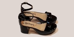 Sandalia de Cuero Charol Negro Gravagna - comprar online