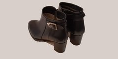 Bota de Cuero Negra Gravagna - IsabelaCalzados