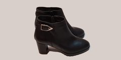 Bota de Cuero Negra Gravagna