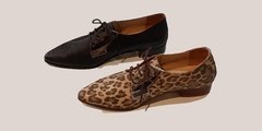 Zapato Abotinado de Cuero Animal Print Gravagna - IsabelaCalzados