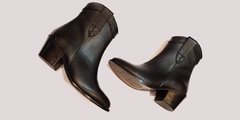 Bota texana de Cuero Negra Gravagna en internet