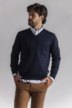 SWEATER HILO ESCOTE V (CONSULTAR STOCK POR WHATSAPP) - Waiting Sur