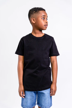 REMERA LISA NEGRA (CONSULTAR STOCK POR WHATSAPP) - comprar online