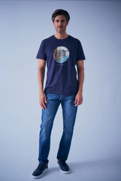 REMERA M/CORTA CENTRAL (CONSULTAR STOCK POR WHATSAPP) en internet