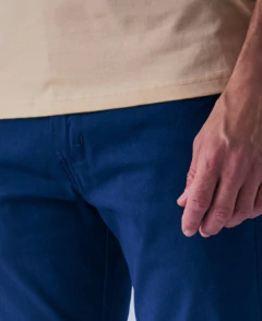 PANTALÓN CHINO (CONSULTAR STOCK POR WHATSAPP) en internet