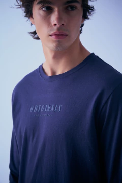 REMERA M/LARGA CENTRAL (CONSULTAR STOCK POR WHATSAPP)