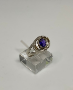 ANILLO DE PLATA Y ORO CON PIEDRA en internet