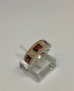 ANILLO DE PLATA CON CUBICS en internet