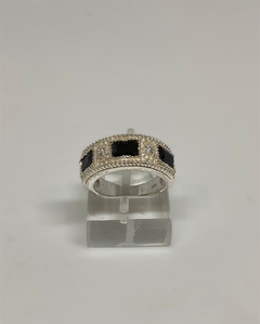 ANILLO DE PLATA CON CUBICS - comprar online