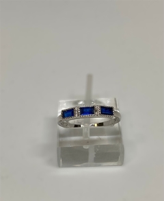 ANILLO DE PLATA CON CUBIC