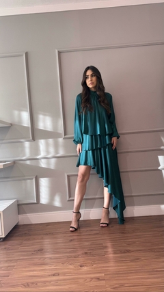 Vestido Assimétrico de Seda