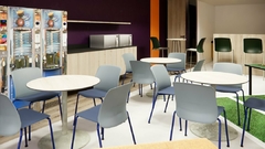 Imagem do Cadeira Satz com Assento Revestido, Encosto em PP e Estrutura Metálica