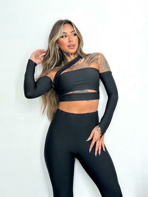 Cropped Tiras Manga Longa